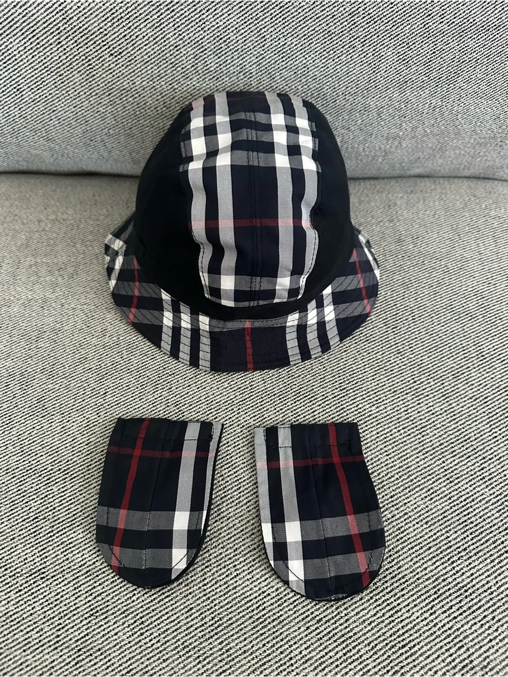 Burberry authentic gosha